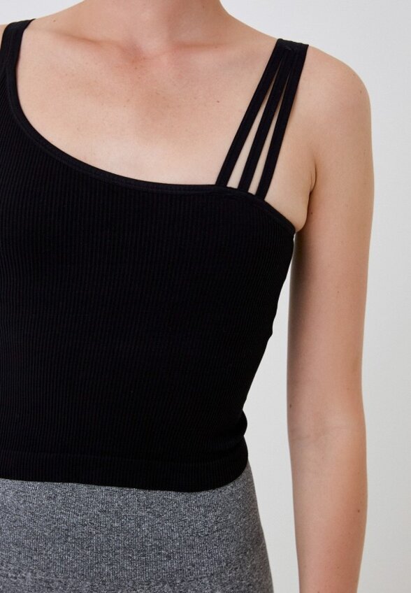 Топ спортивный Nux