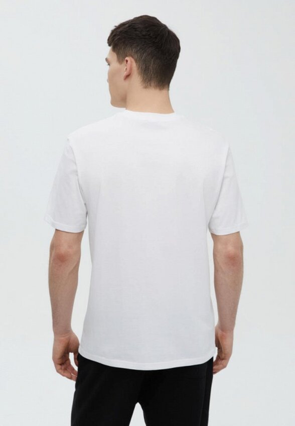 Футболка Finn Flare