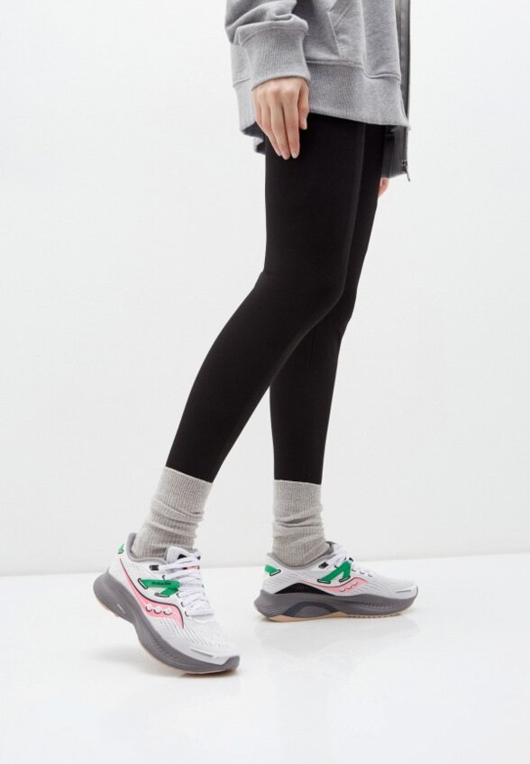 Кроссовки Saucony