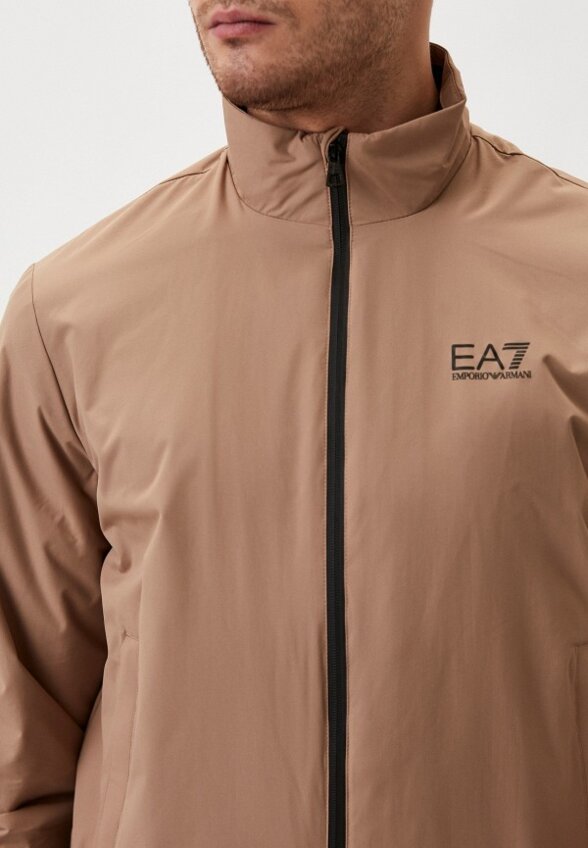 Ветровка EA7