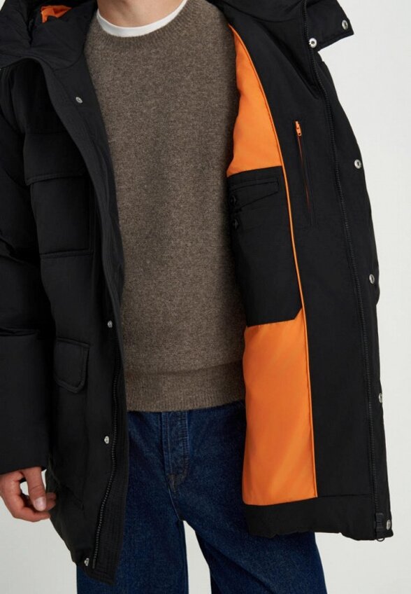 Пуховик Finn Flare