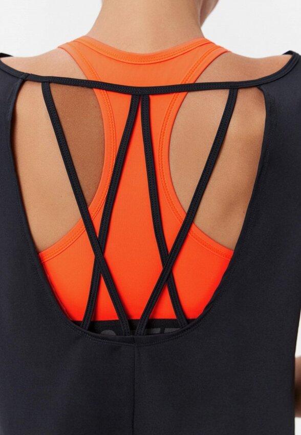 Футболка Neverlate