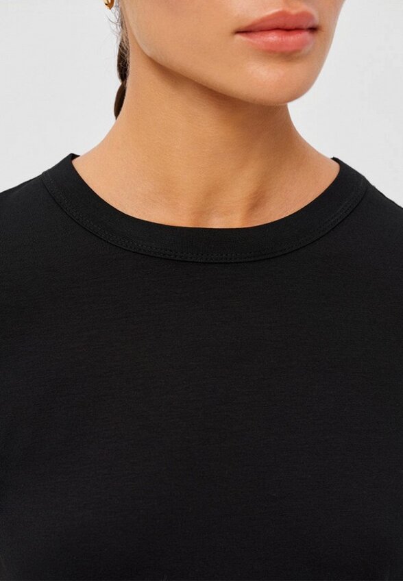 Футболка Olesa Chugunova