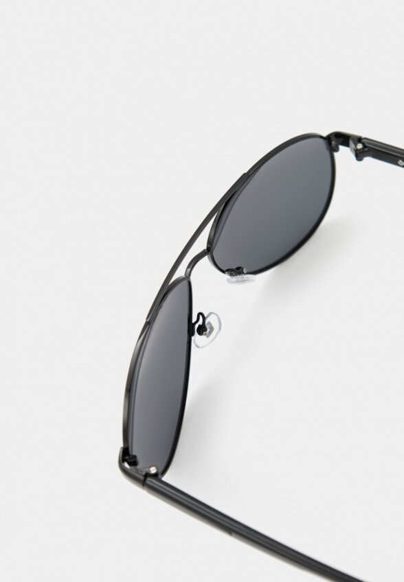 Очки солнцезащитные Matrix