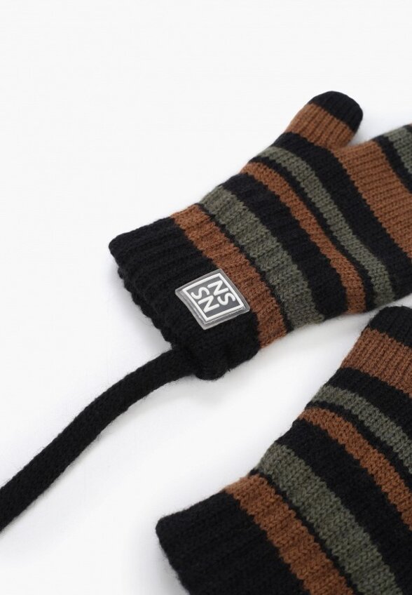 Варежки Nikastyle