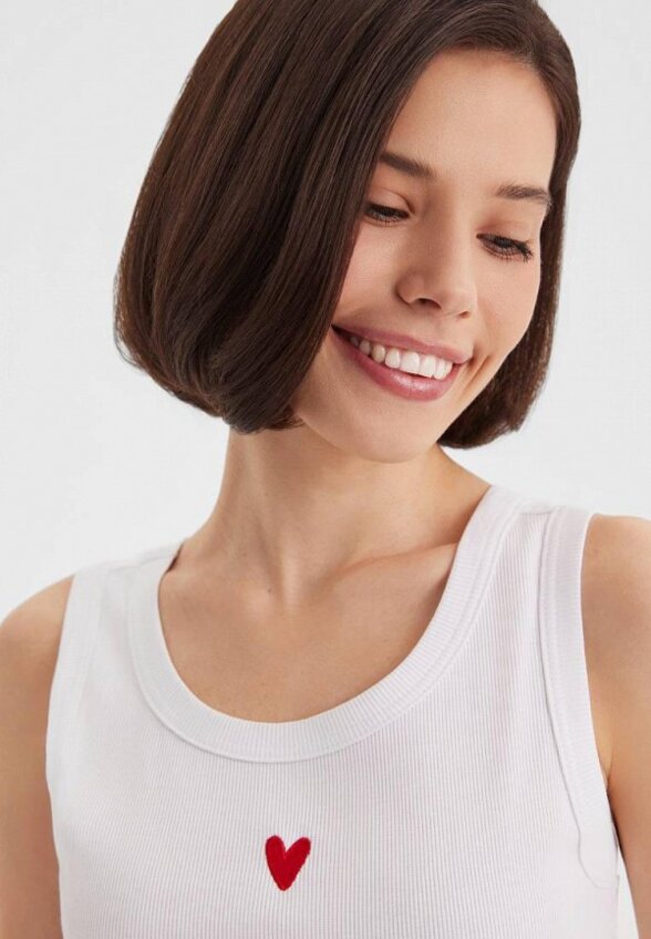 Майка Bstatement