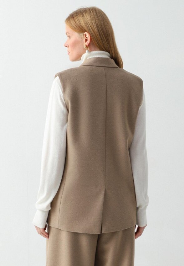 Жилет A la Tete