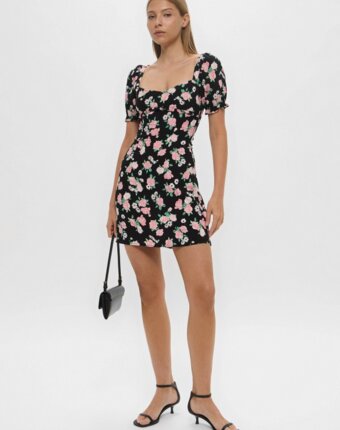 Платье H&M женщинам