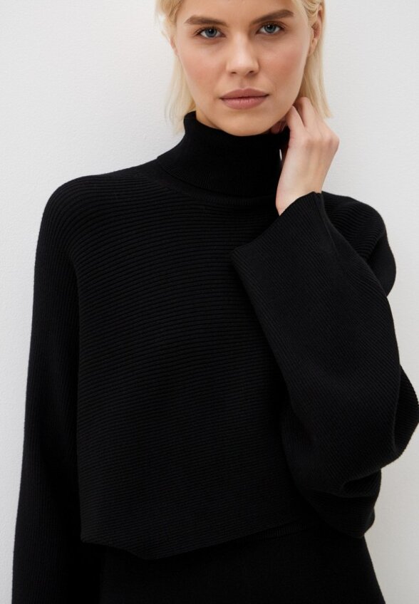 Платье и джемпер Desigual