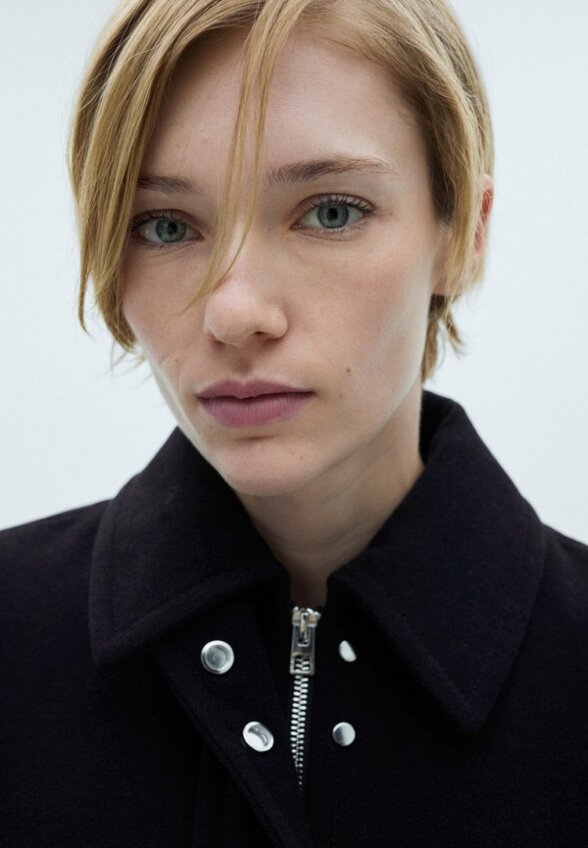 Полупальто Mango