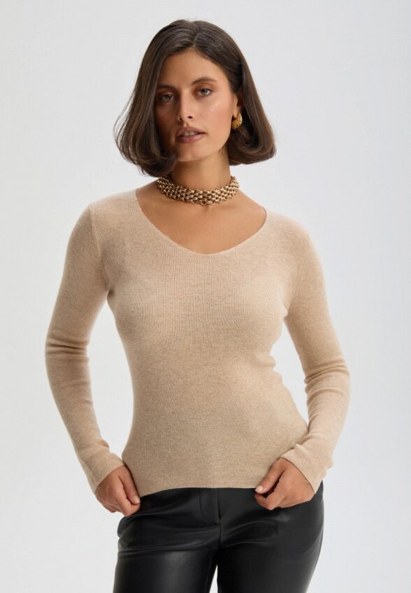 Пуловер Lumiere Magique