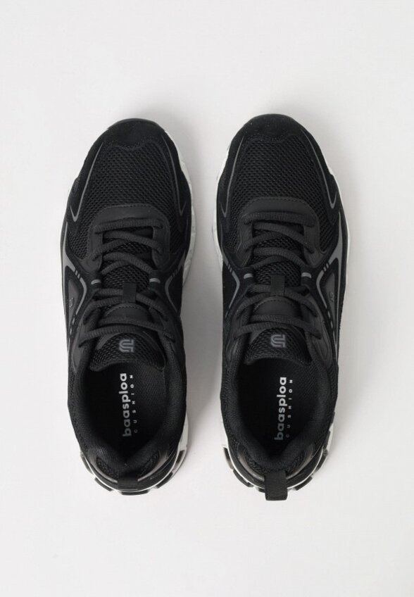 Кроссовки Baasploa