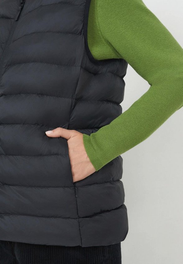 Жилет утепленный Baon