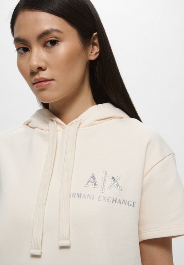 Худи Armani Exchange