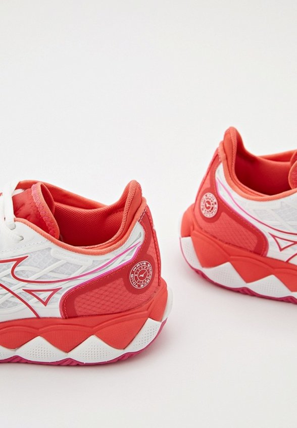 Кроссовки Mizuno