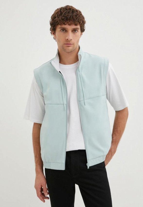 Жилет Finn Flare