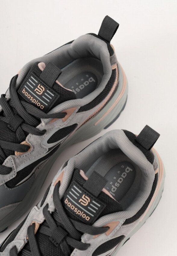 Кроссовки Baasploa