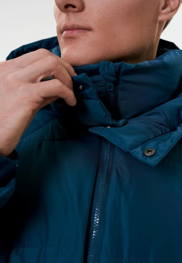 Куртка утепленная VOSQ