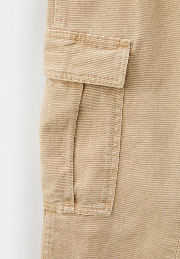 Джинсы Terranova