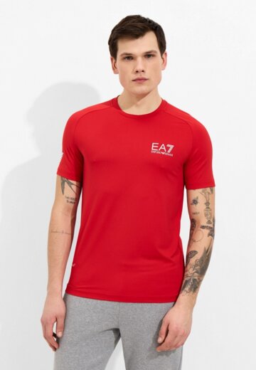 Футболка спортивная EA7