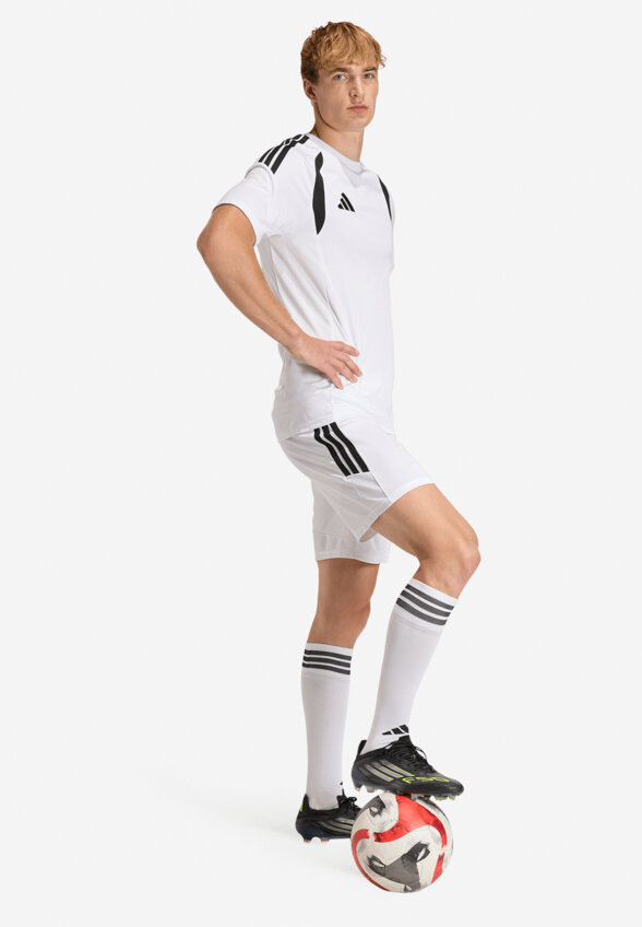 Шорты мужские Adidas Tiro26, Белый