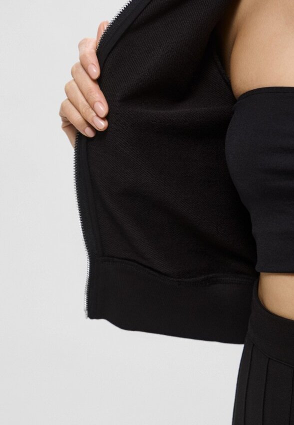 Олимпийка Hugo