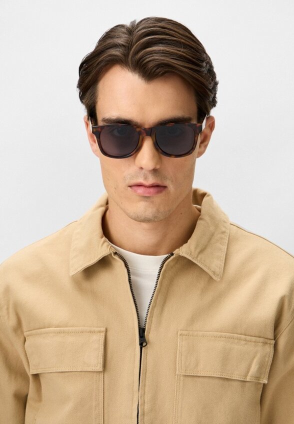 Очки солнцезащитные Vans