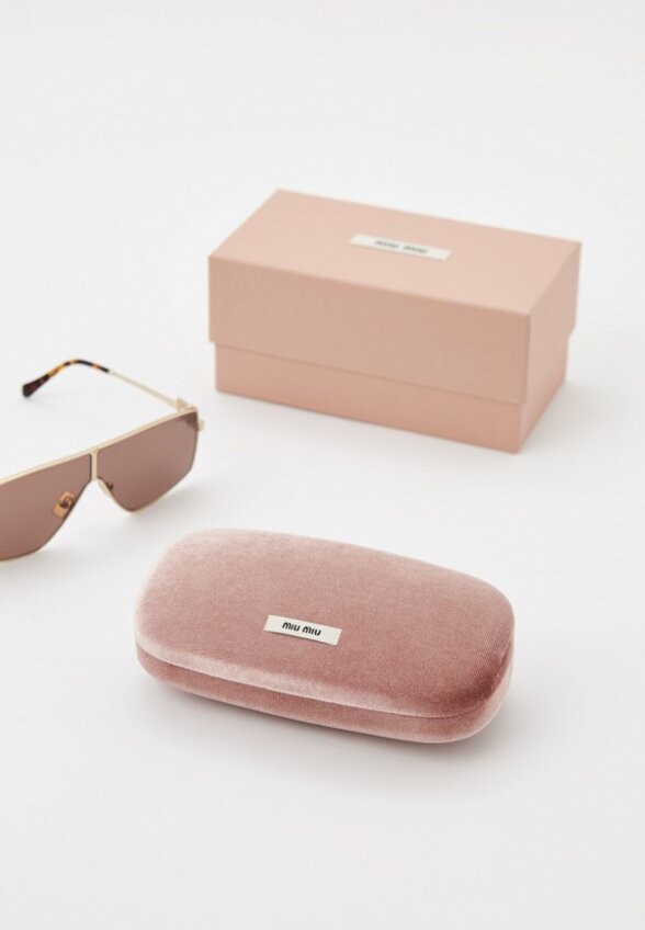 Очки солнцезащитные Miu Miu