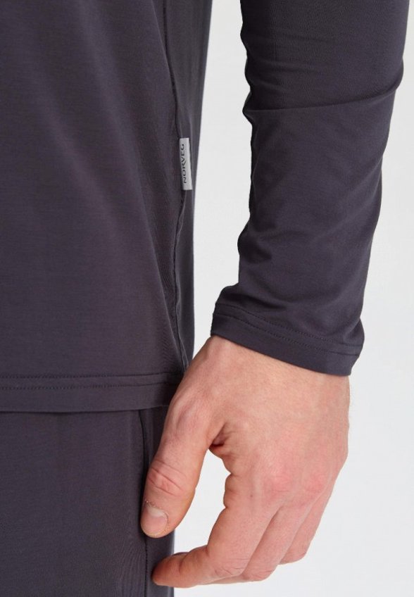 Лонгслив домашний Norveg