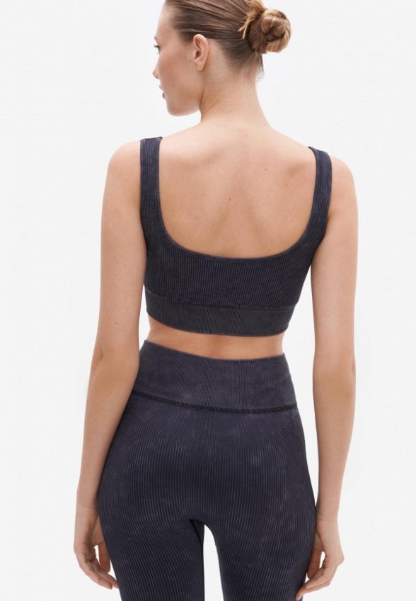 Топ спортивный Top Top