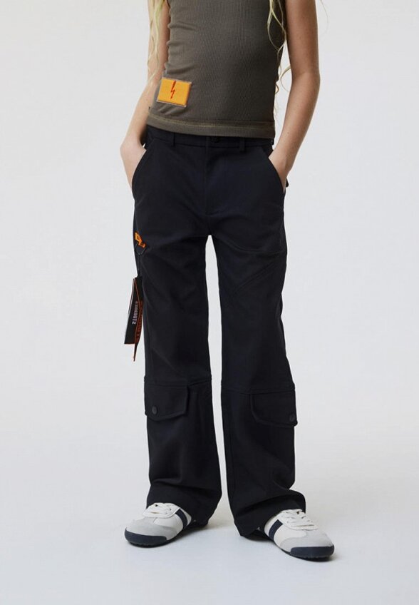 Брюки и брелок Stormies