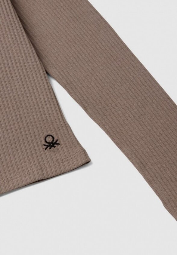 Лонгслив United Colors of Benetton