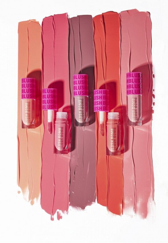 Румяна Revolution