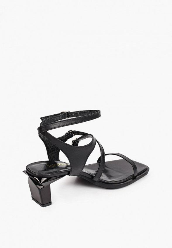 Босоножки Lusavou