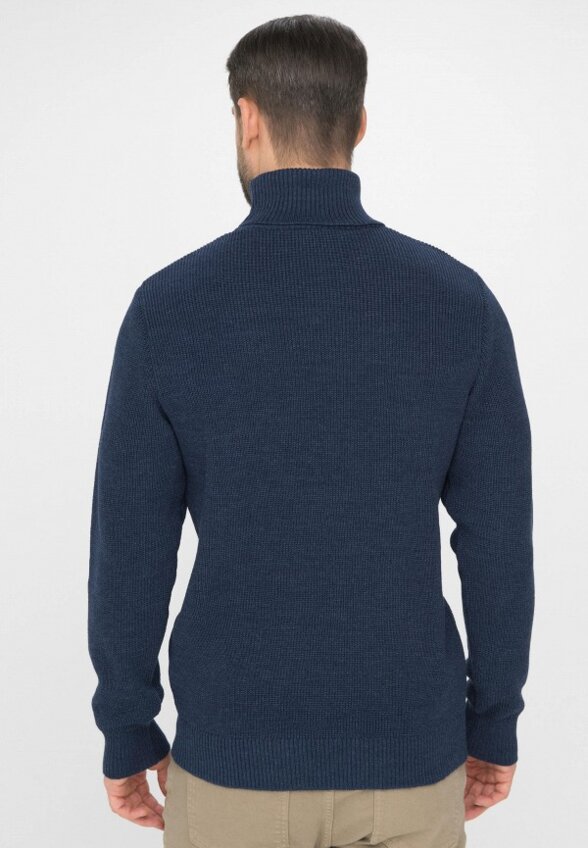 Свитер Стим