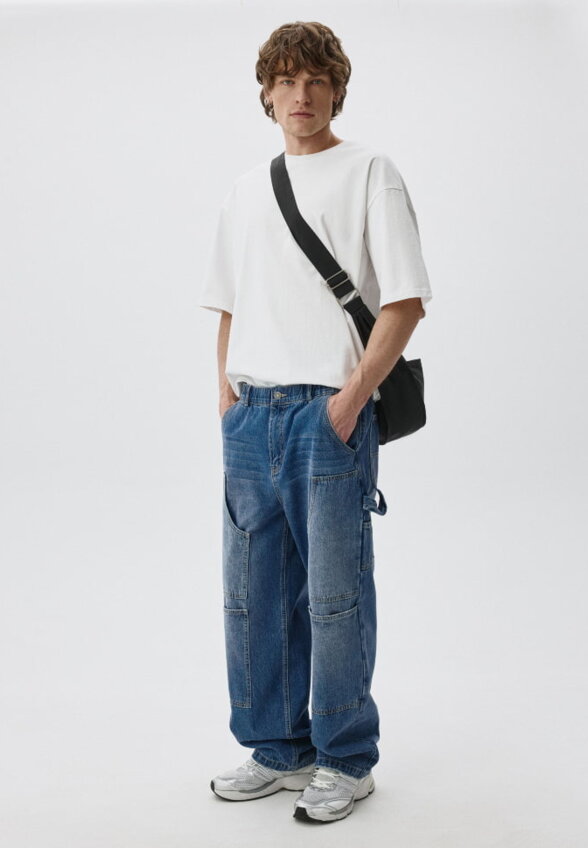 Футболка MAX OVERSIZE FIT базовая
