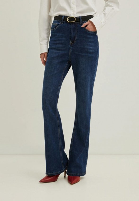 Джинсы Finn Flare