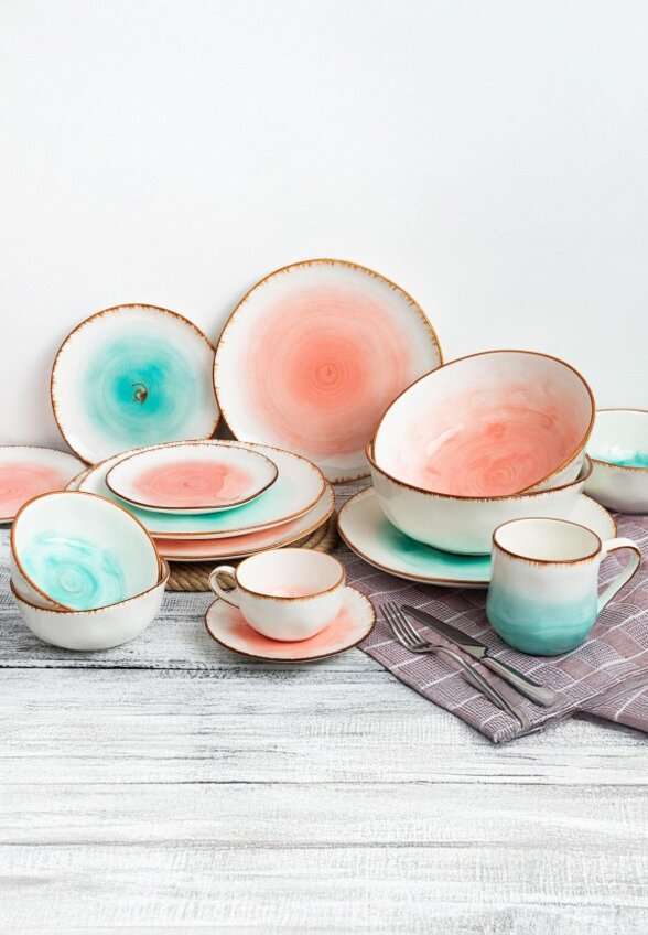 Тарелка Elan Gallery