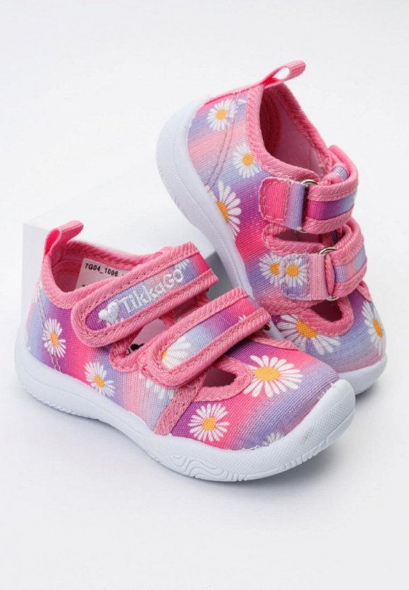 Кроссовки Tikkago