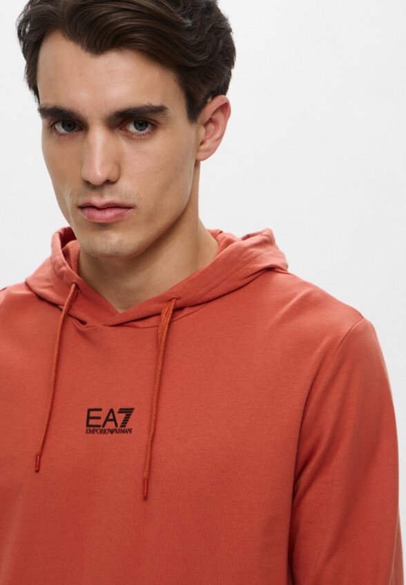 Костюм спортивный EA7