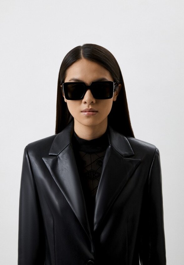 Очки солнцезащитные Prada