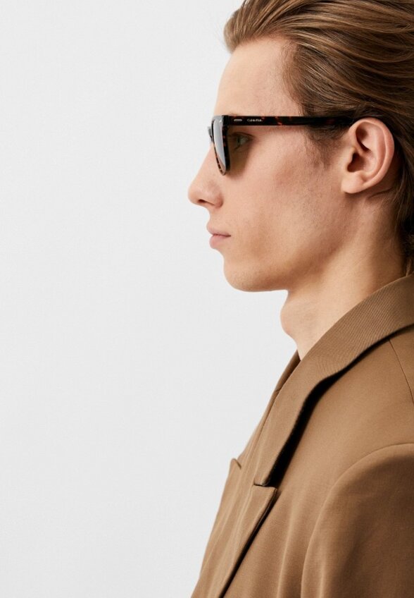 Очки солнцезащитные Calvin Klein