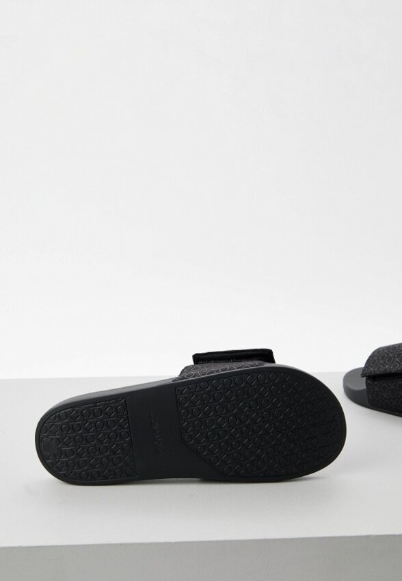 Сланцы Calvin Klein