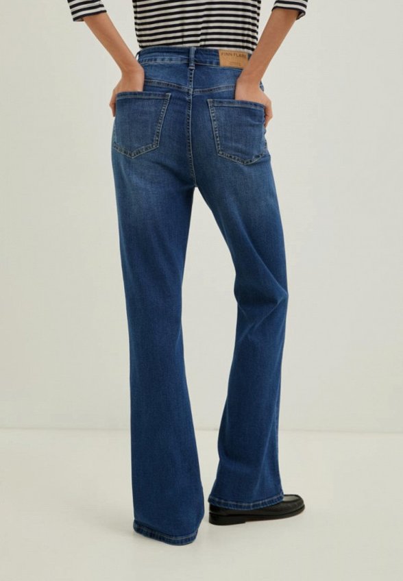 Джинсы Finn Flare