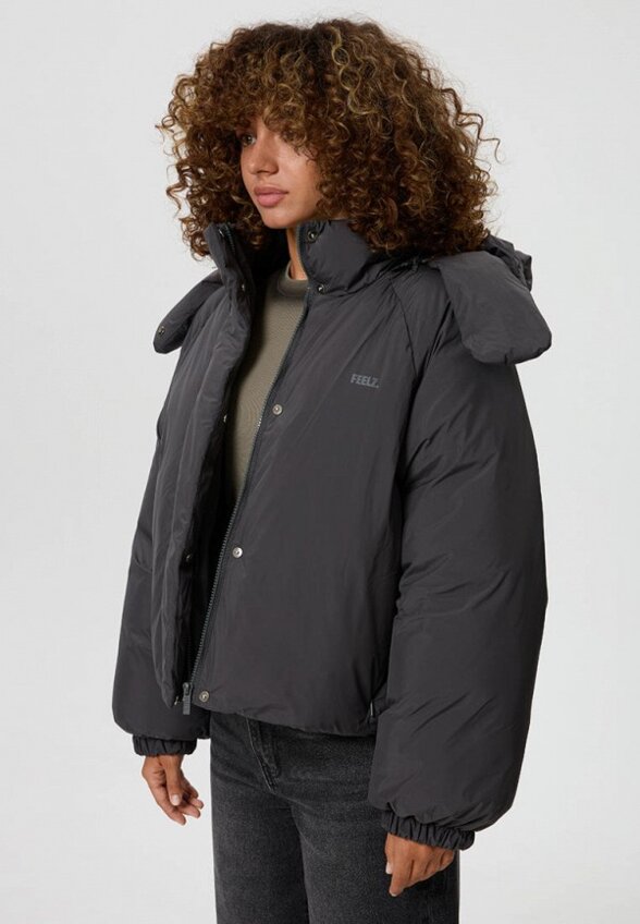 Пуховик Feelz