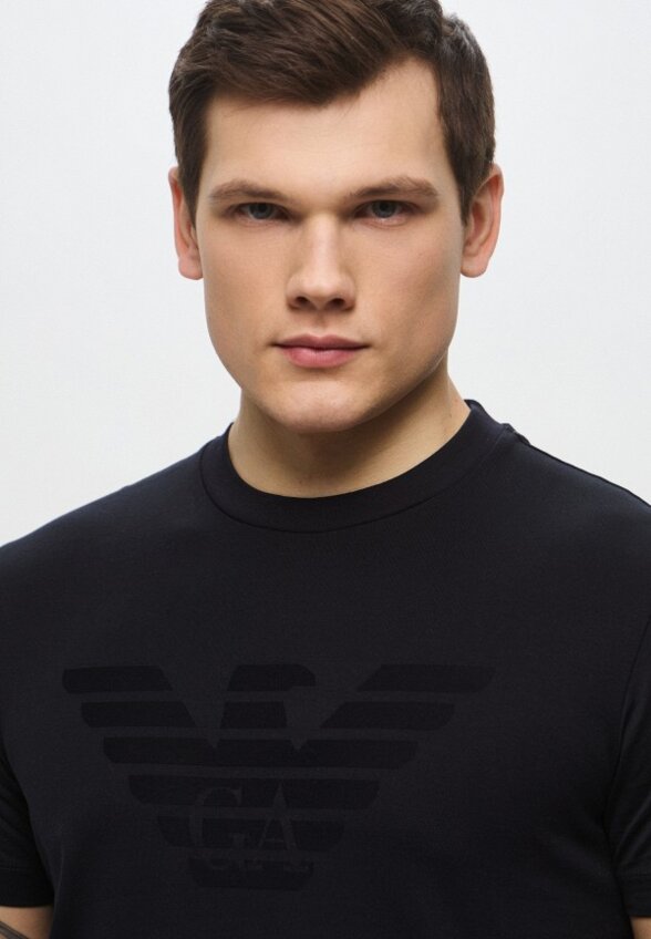 Футболка Emporio Armani