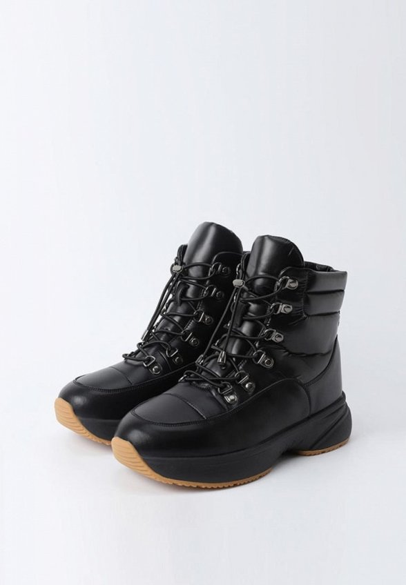 Ботинки Nominee