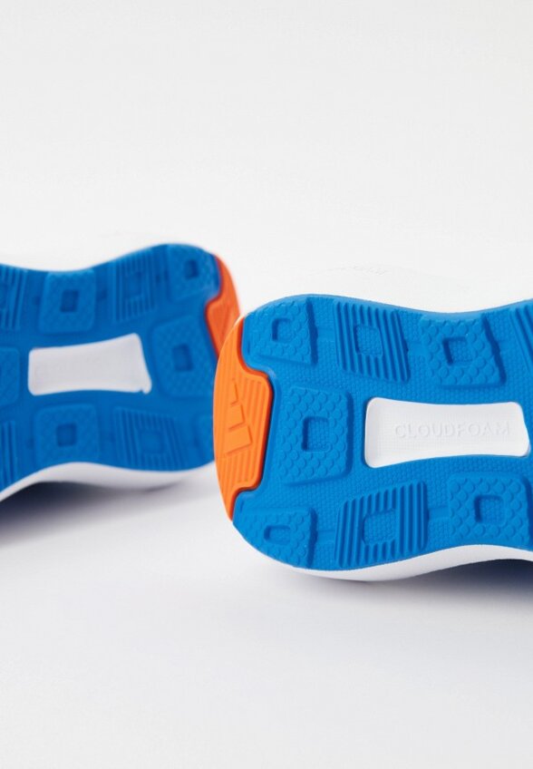 Кроссовки adidas