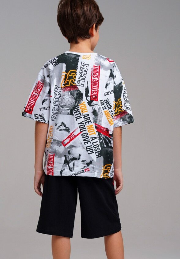 Футболка и шорты PlayToday