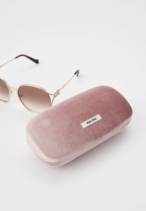 Очки солнцезащитные Miu Miu